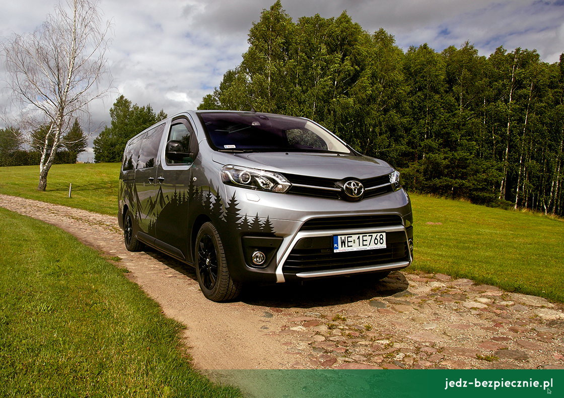 Wydanie na weekend - Toyota ProAce z modułem Kamper Tour Box